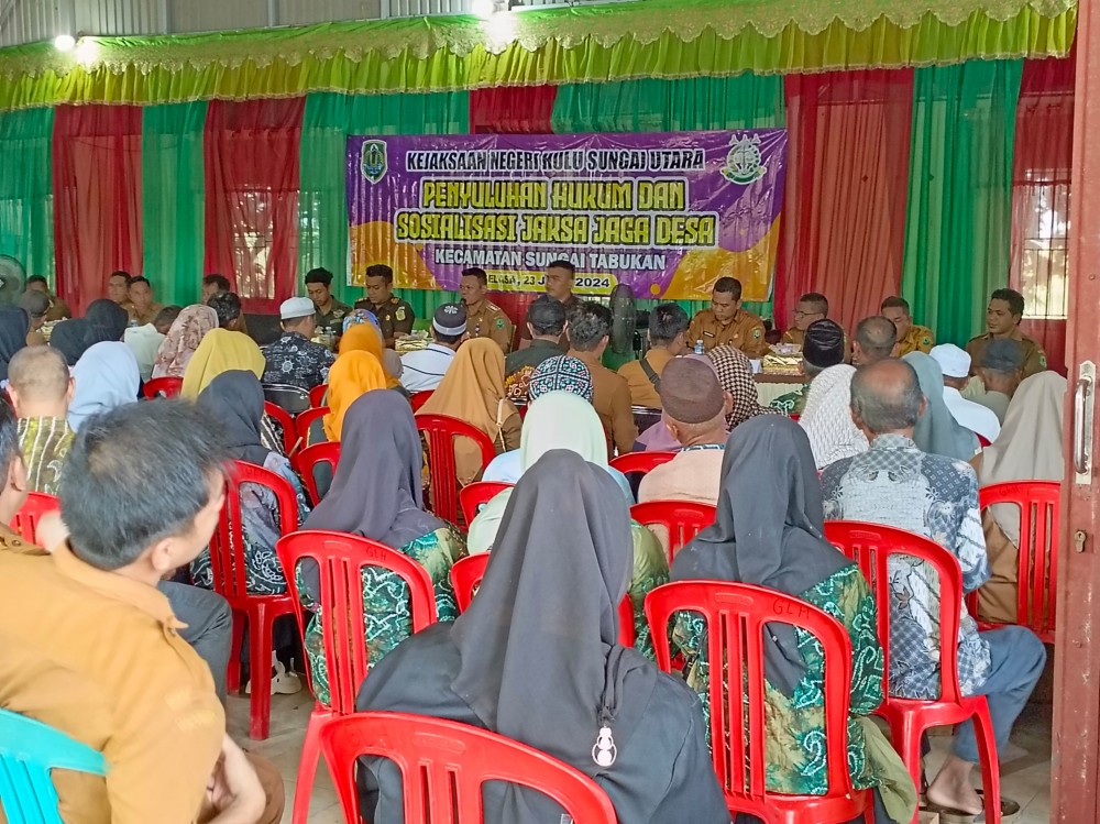 Penyuluhan Hukum dan Sosialisasi Jaksa Jaga Desa